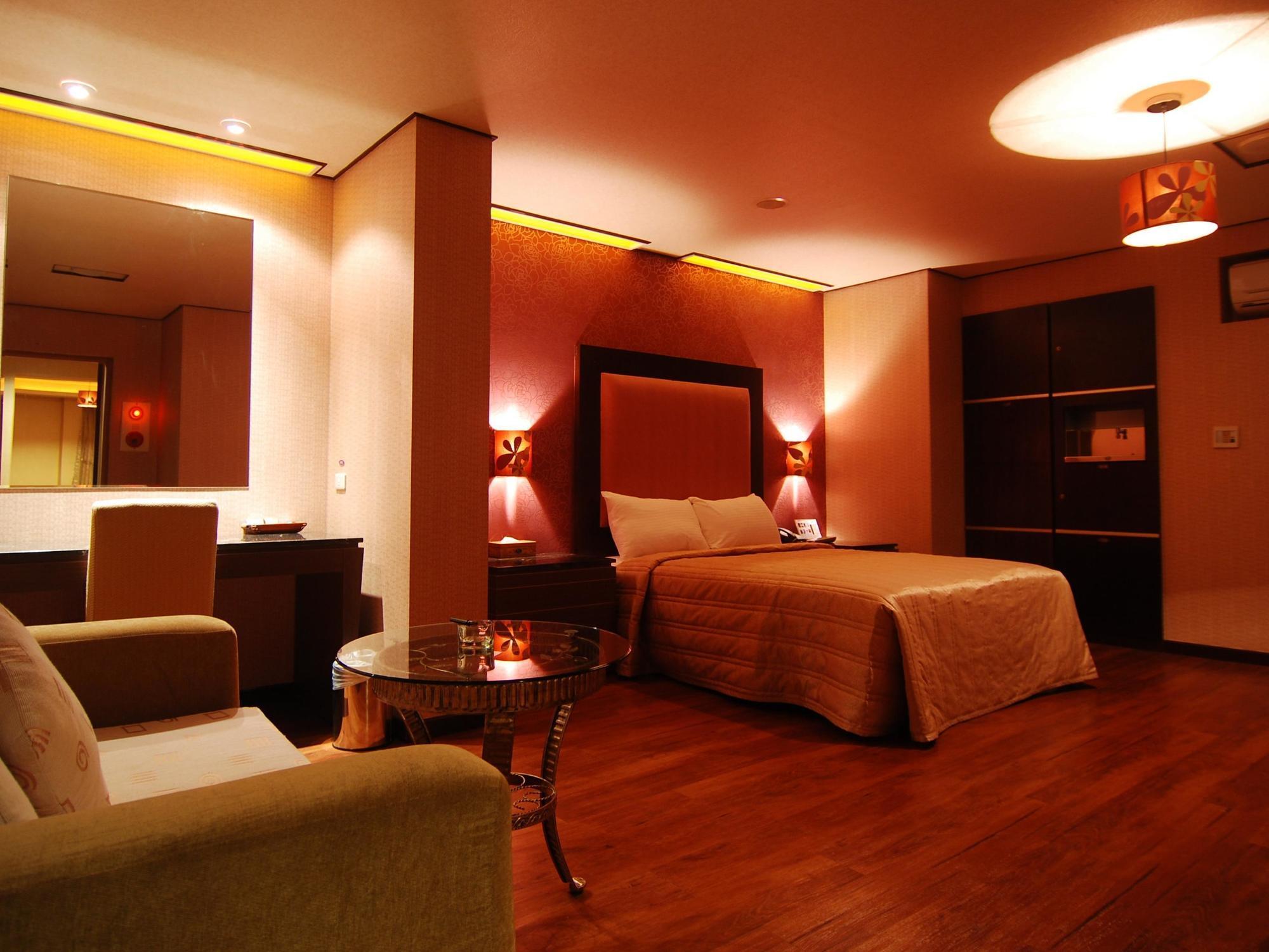 Beckham Motel Luzhu Buitenkant foto
