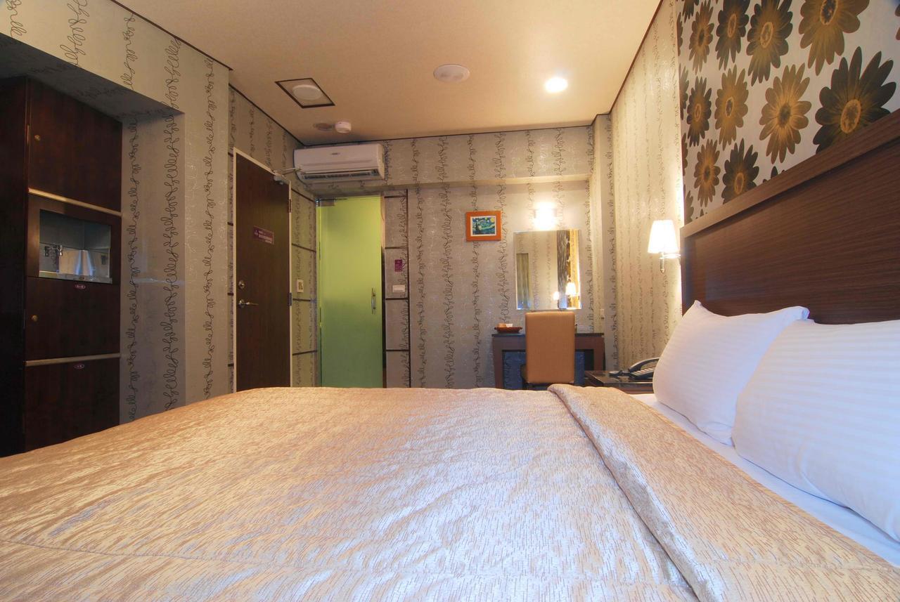 Beckham Motel Luzhu Buitenkant foto